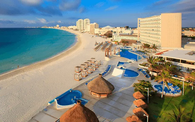 Cancun Luxury Transportation to Cancun Hotel Zone