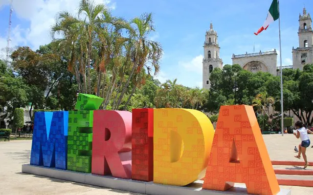 Cancun Airport Transportation to Merida